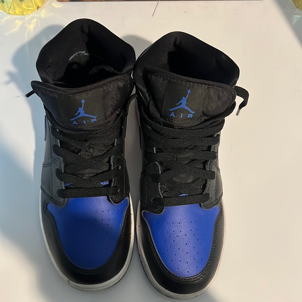 Royal blue Jordan 1